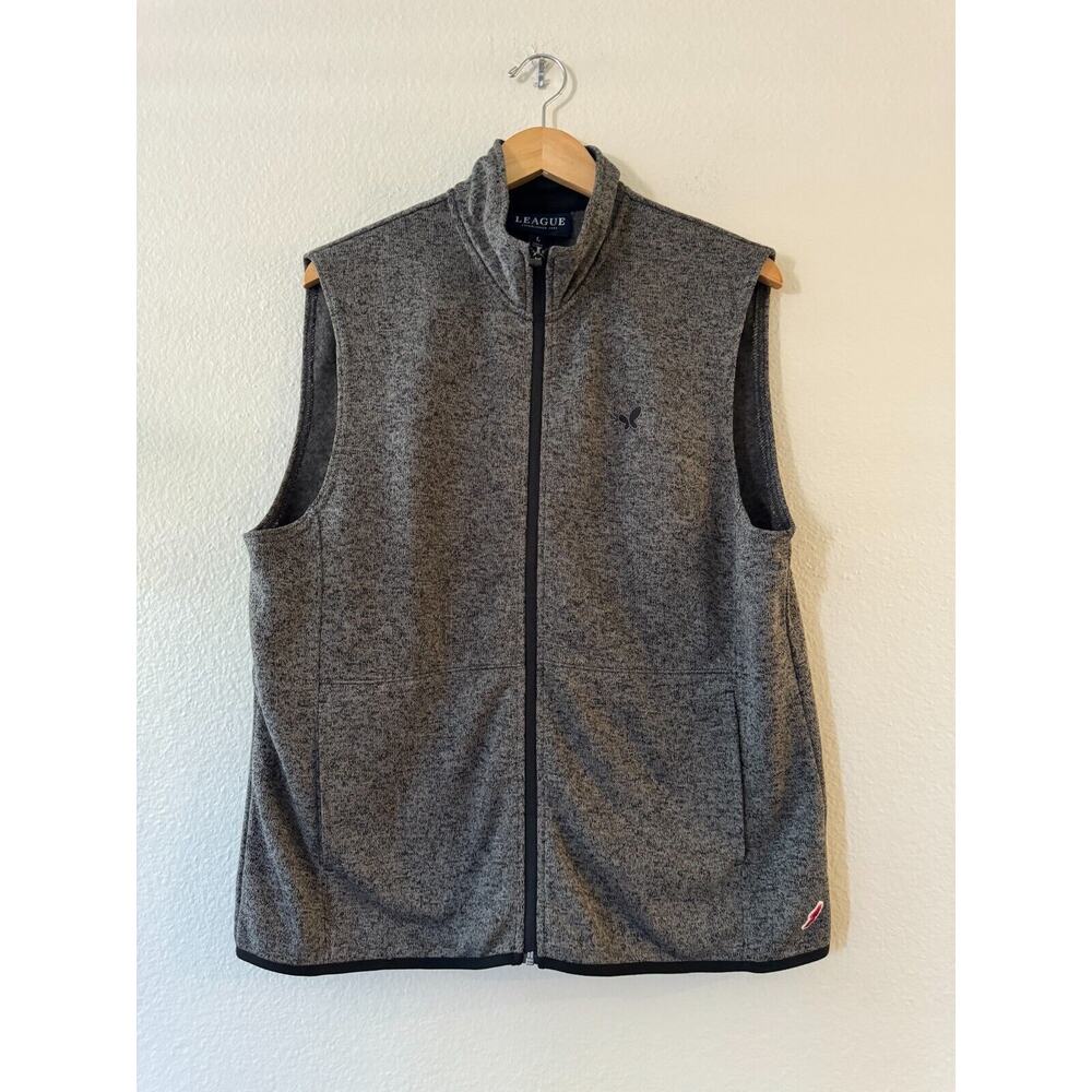 League Men's SA250 Saranac Vest Sweater